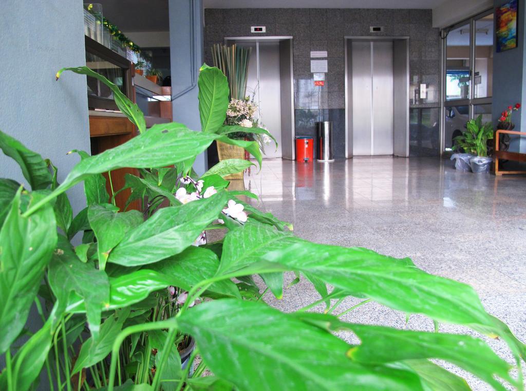 Grand Living Place Bangkok Exterior foto